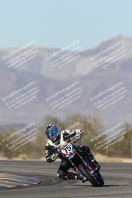 media/Dec-04-2025-Racers Edge (Thu) [[5ebc9f124d]]/3-B Group/1-Session 1 (Turn 7)/